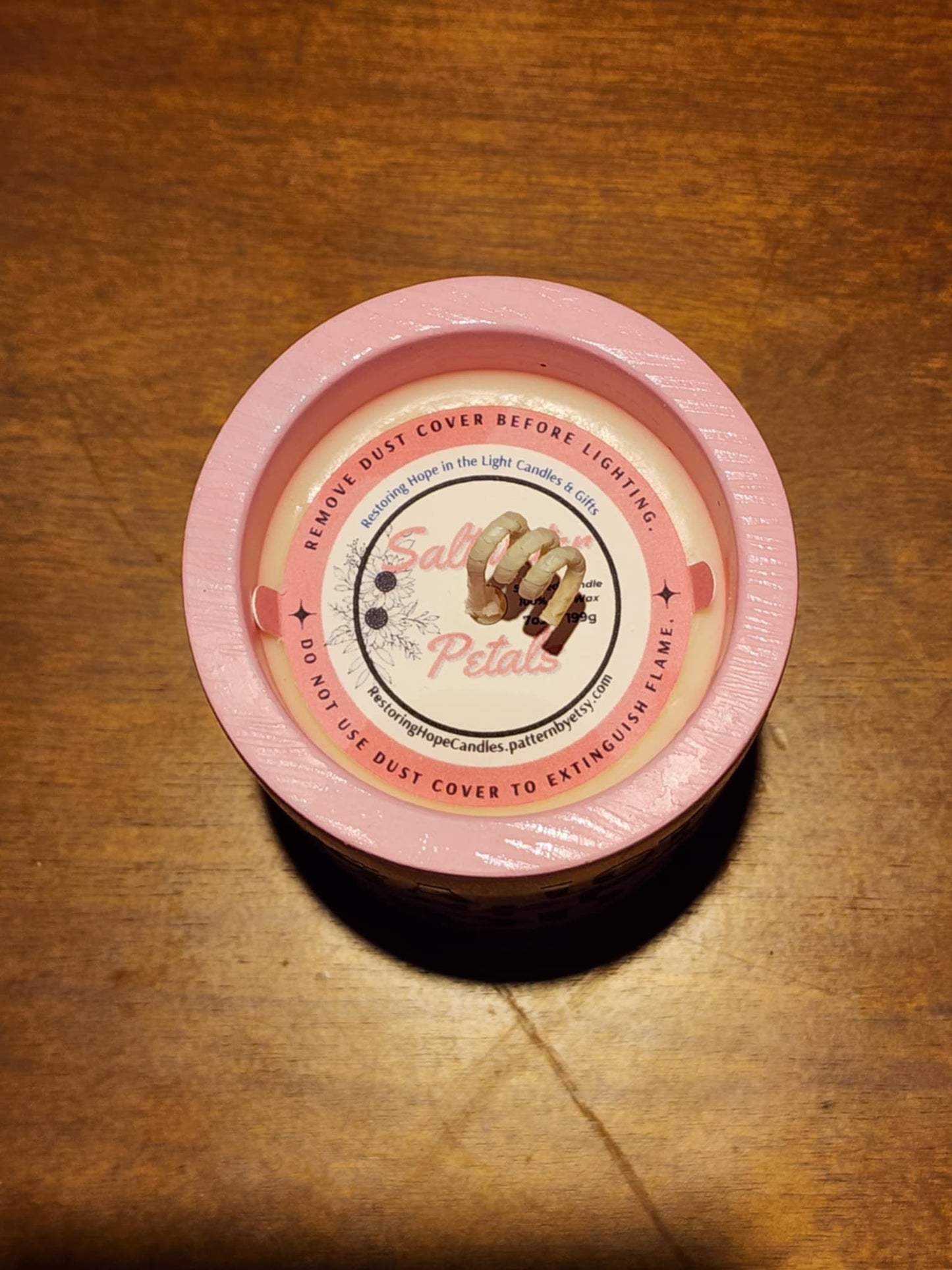 Handmade Concrete Candle โ Saltwater Petals | Princess Pink ๐ธ๐๏ธ